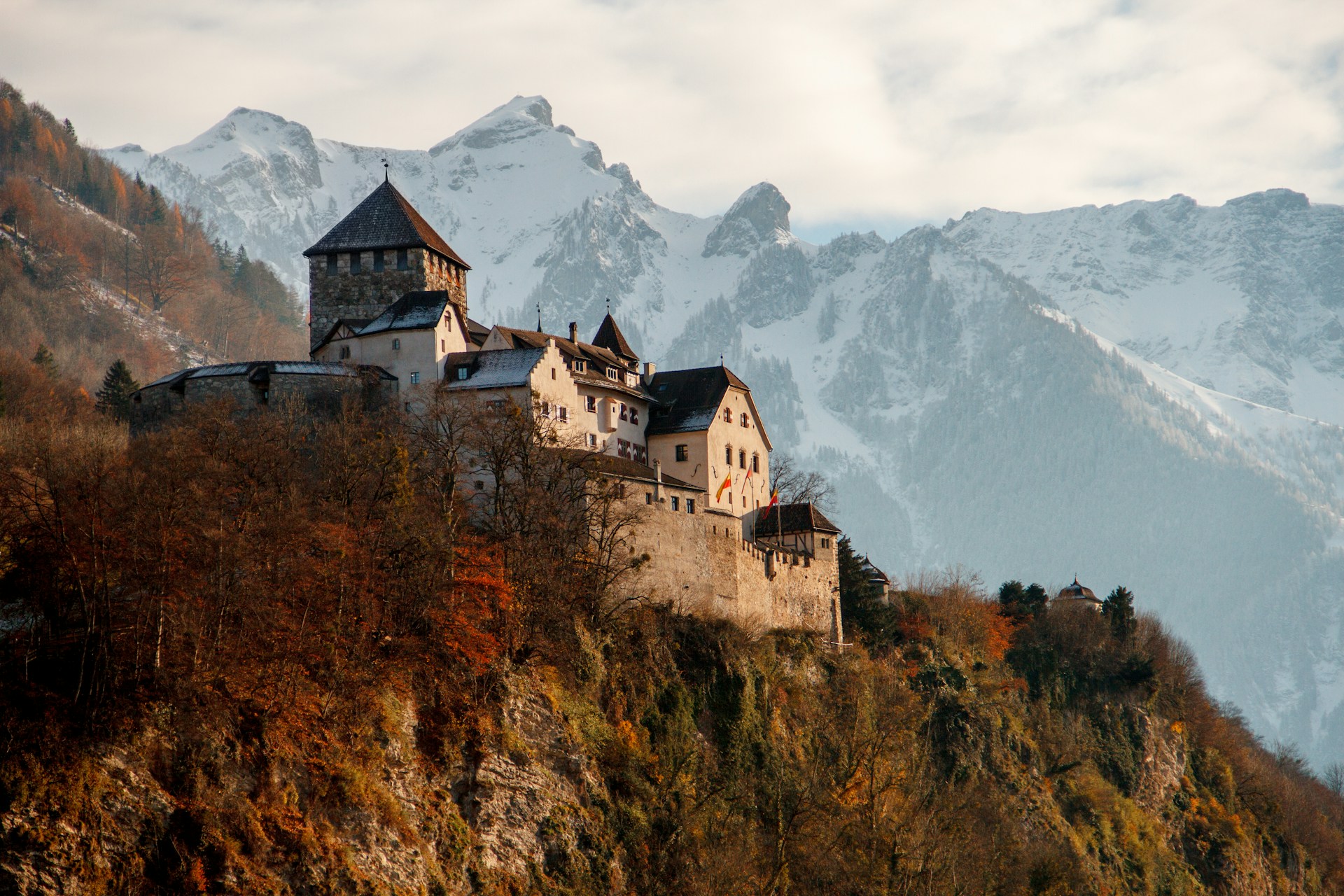 Five Countries With the Smallest Populations on the Planet